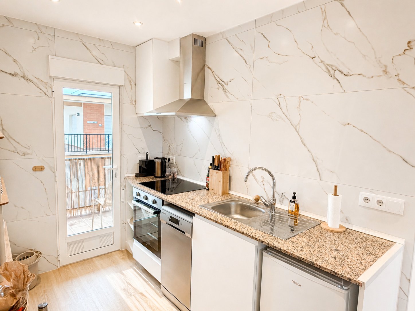 Cucina attrezzata — Apartment Denia