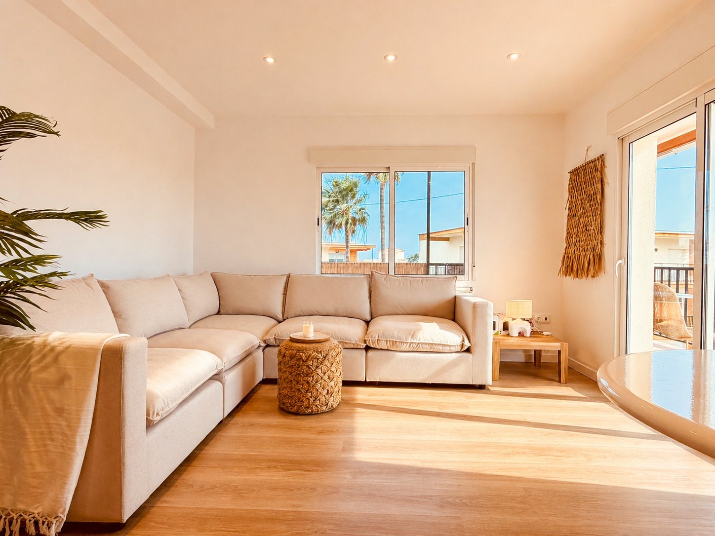Wohnzimmer mit Meerblick — Apartment Denia La Goleta